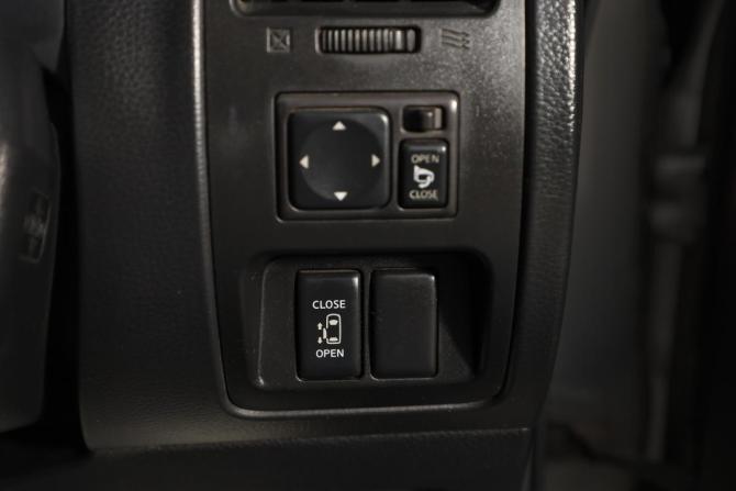 Nissan Lafesta I с пробегом 2008 года, цена 769 000 рублей, 35001 км, минивэн, Автокод Объявления
