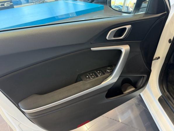 Kia Ceed III с пробегом 2019 года, цена 1 545 000 рублей, 187000 км, хэтчбек, Автокод Объявления