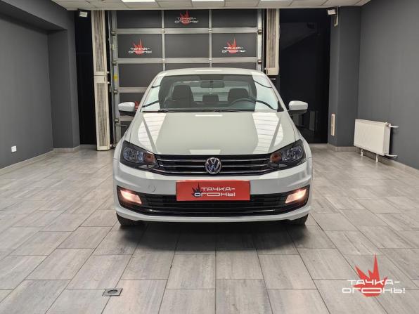 Volkswagen Polo V Рестайлинг с пробегом 2018 года, цена 978 000 рублей, 125000 км, седан, Автокод Объявления