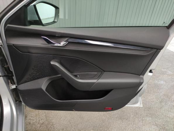 Skoda Octavia IV (A8) с пробегом 2021 года, цена 2 344 000 рублей, 29047 км, лифтбек, Автокод Объявления