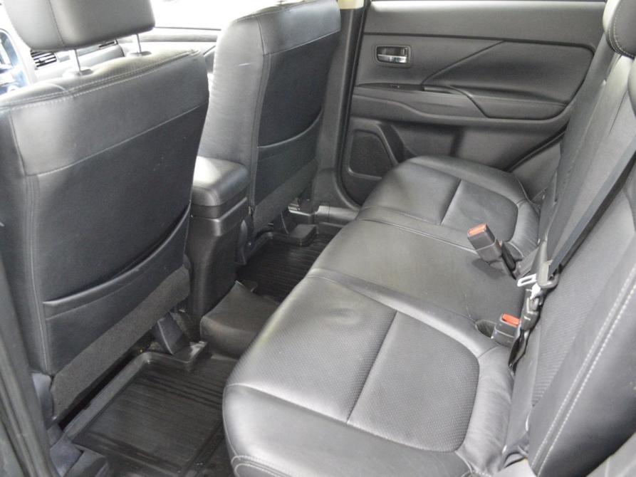 Mitsubishi Outlander III Рестайлинг 2 Санкт-Петербург  - изображение 11