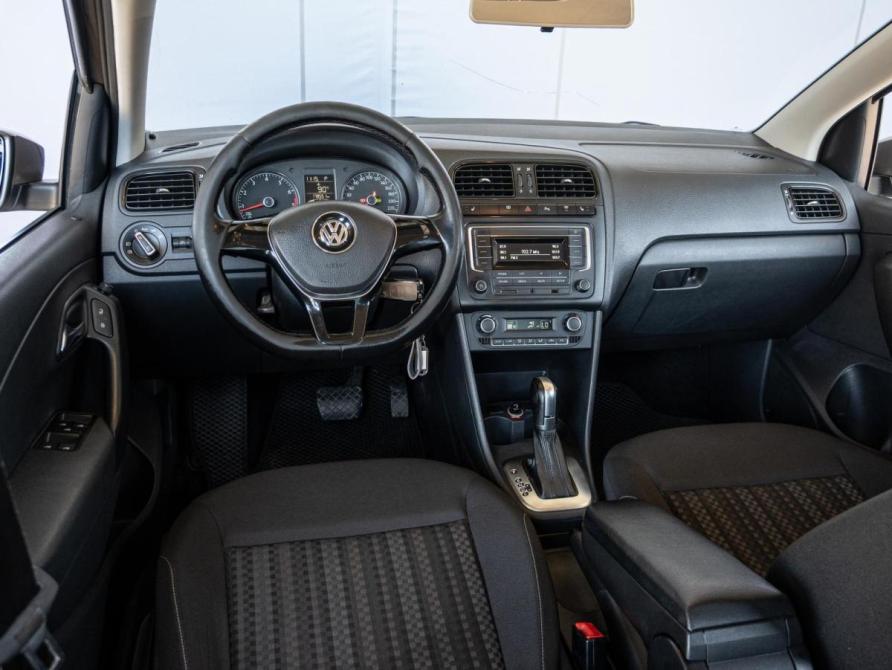 Volkswagen Polo V Рестайлинг Краснодар  - изображение 6