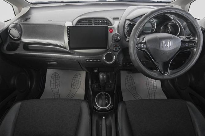 Honda Fit Shuttle I Рестайлинг с пробегом 2014 года, цена 1 099 000 рублей, 177000 км, универсал, Автокод Объявления