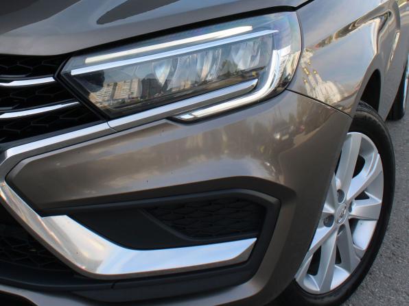 Lada (ВАЗ) Vesta I Рестайлинг (NG) с пробегом 2024 года, цена 1 059 000 рублей, 97778 км, седан, Автокод Объявления
