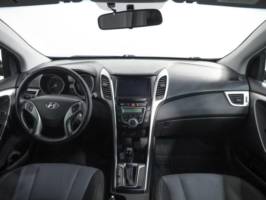 Hyundai i30 II Рестайлинг Санкт-Петербург  - изображение 10