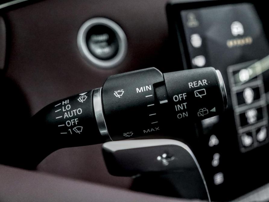 Land Rover Range Rover Evoque II Рестайлинг Санкт-Петербург  - изображение 27