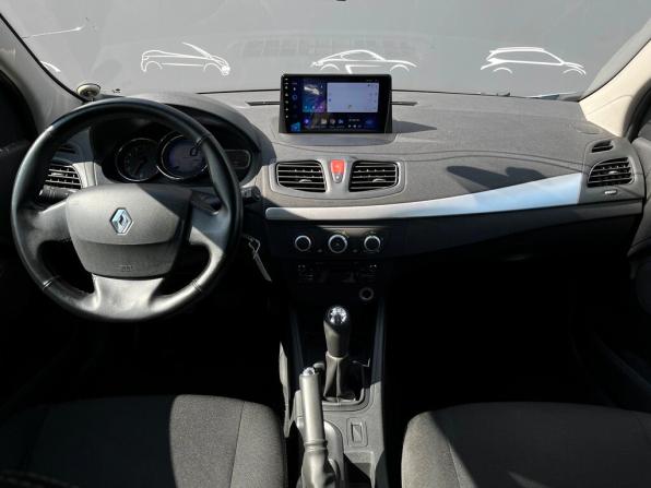 Renault Megane III Рестайлинг с пробегом 2014 года, цена 698 600 рублей, 215468 км, хэтчбек, Автокод Объявления