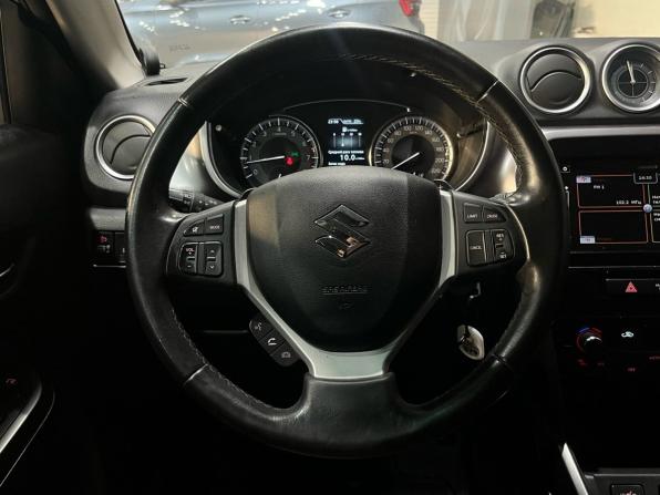 Suzuki Vitara II Рестайлинг с пробегом 2019 года, цена 1 770 000 рублей, 82642 км, внедорожник, Автокод Объявления