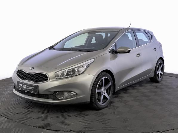 Kia Ceed II с пробегом 2014 года, цена 1 155 000 рублей, 138142 км, хэтчбек, Автокод Объявления