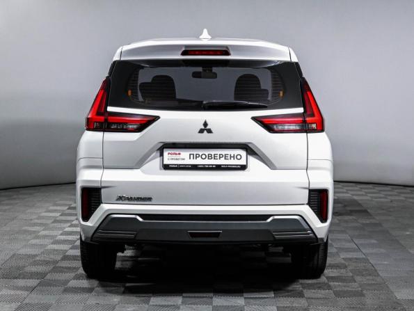 Mitsubishi Xpander I Рестайлинг с пробегом 2023 года, цена 2 600 000 рублей, 21471 км, внедорожник, Автокод Объявления