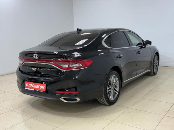 Hyundai Grandeur VI с пробегом 2017 года, цена 1 670 000 рублей, 166063 км, седан, Автокод Объявления