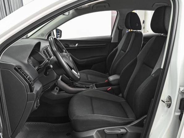 Skoda Karoq I с пробегом 2020 года, цена 2 342 000 рублей, 81789 км, внедорожник, Автокод Объявления