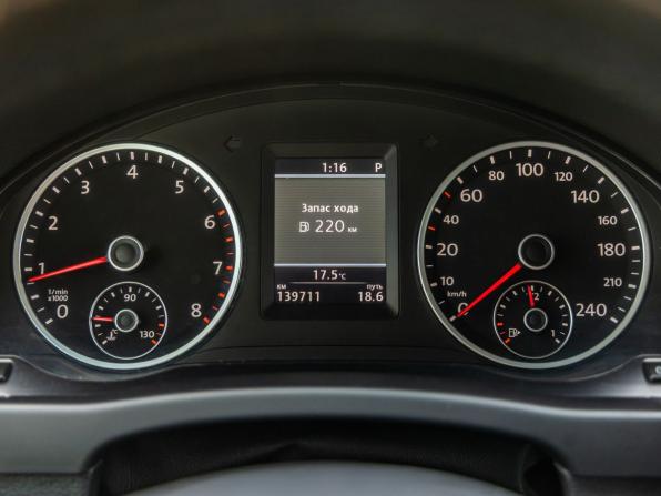Volkswagen Tiguan I Рестайлинг с пробегом 2012 года, цена 1 398 000 рублей, 139711 км, внедорожник, Автокод Объявления