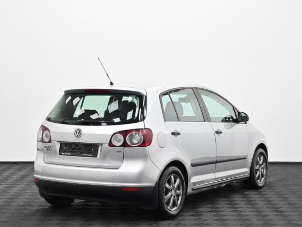 Volkswagen Golf V с пробегом 2006 года, цена 549 000 рублей, 170000 км, хэтчбек, Автокод Объявления