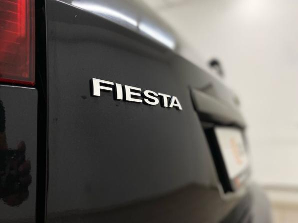 Ford Fiesta Mk5 с пробегом 2008 года, цена 350 000 рублей, 136161 км, хэтчбек, Автокод Объявления