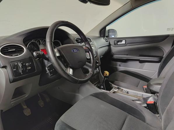 Ford Focus II Рестайлинг с пробегом 2008 года, цена 383 000 рублей, 274783 км, седан, Автокод Объявления
