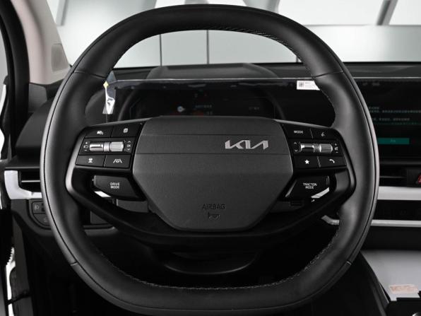 Kia Sportage V Рестайлинг с пробегом 2026 года, цена 4 199 000 рублей, 8 км, внедорожник, Автокод Объявления