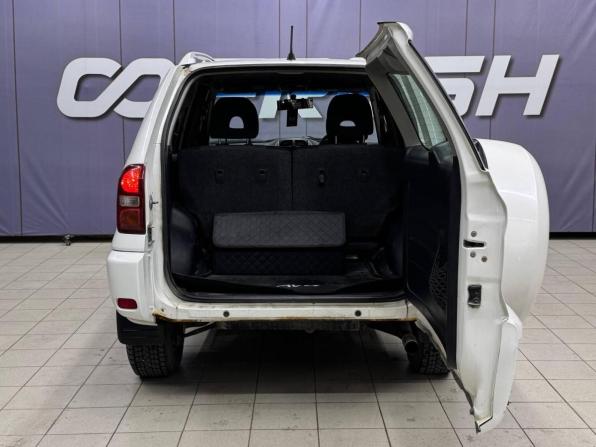 Toyota RAV4 II (XA20) Рестайлинг с пробегом 2004 года, цена 919 000 рублей, 209000 км, внедорожник, Автокод Объявления