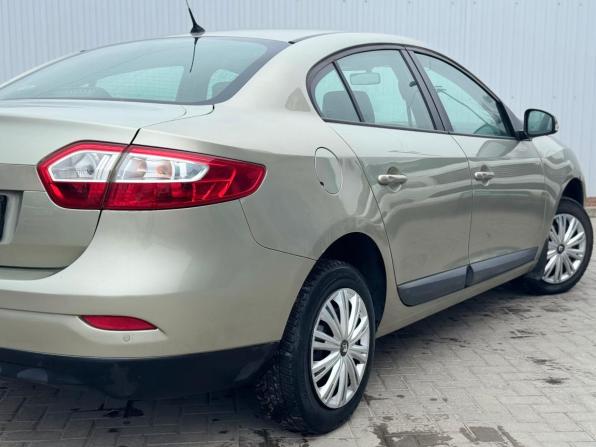Renault Fluence I Рестайлинг с пробегом 2014 года, цена 670 000 рублей, 182000 км, седан, Автокод Объявления