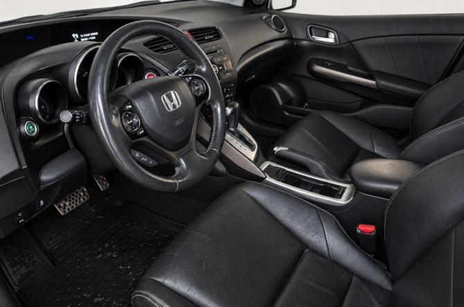 Honda Civic IX с пробегом 2013 года, цена 1 099 000 рублей, 143000 км, универсал, Автокод Объявления