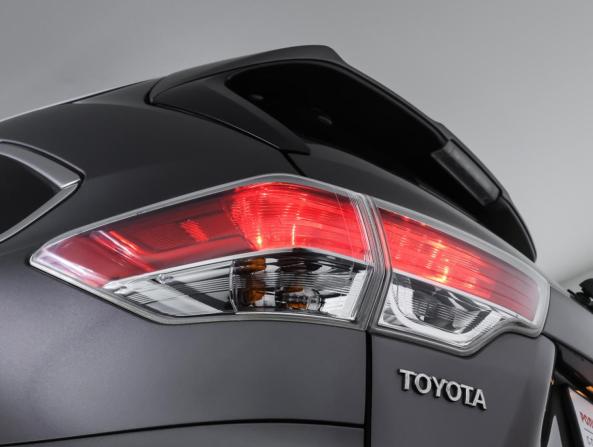 Toyota Highlander III (XU50) с пробегом 2014 года, цена 2 990 000 рублей, 214008 км, внедорожник, Автокод Объявления