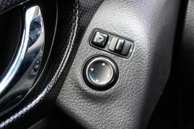 Nissan X-Trail III Рестайлинг с пробегом 2017 года, цена 1 699 000 рублей, 221829 км, внедорожник, Автокод Объявления