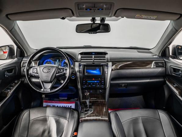 Toyota Camry VII (XV50) Рестайлинг с пробегом 2015 года, цена 1 700 000 рублей, 184650 км, седан, Автокод Объявления