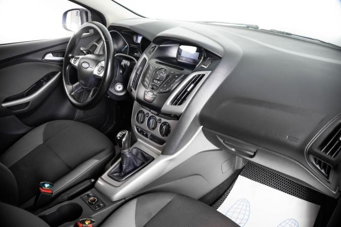 Ford Focus III с пробегом 2012 года, цена 699 000 рублей, 250954 км, хэтчбек, Автокод Объявления