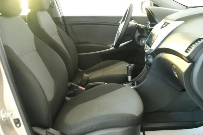 Hyundai Solaris I с пробегом 2011 года, цена 889 000 рублей, 92000 км, седан, Автокод Объявления