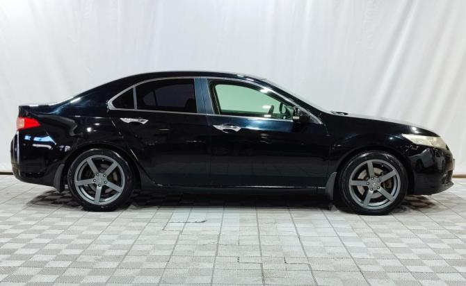Honda Accord VIII Рестайлинг с пробегом 2011 года, цена 1 110 000 рублей, 225000 км, седан, Автокод Объявления