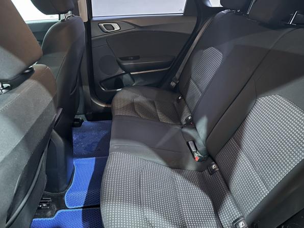 Kia Ceed III с пробегом 2019 года, цена 1 549 900 рублей, 135000 км, хэтчбек, Автокод Объявления