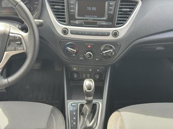 Hyundai Solaris II с пробегом 2018 года, цена 1 190 000 рублей, 178203 км, седан, Автокод Объявления