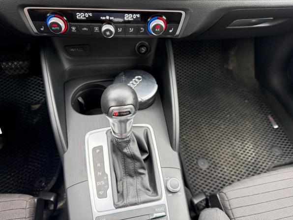 Audi A3 III (8V) Рестайлинг с пробегом 2017 года, цена 1 379 000 рублей, 234300 км, хэтчбек, Автокод Объявления