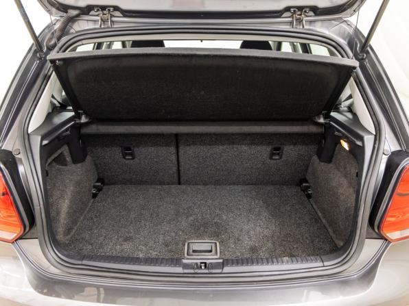 Volkswagen Polo V с пробегом 2012 года, цена 948 000 рублей, 88718 км, хэтчбек, Автокод Объявления