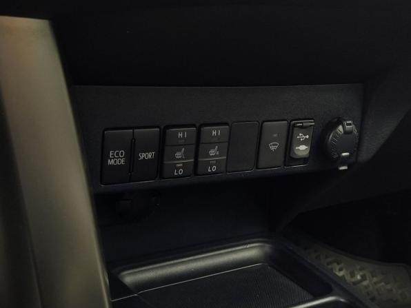 Toyota RAV4 IV (XA40) с пробегом 2013 года, цена 1 915 000 рублей, 162000 км, внедорожник, Автокод Объявления