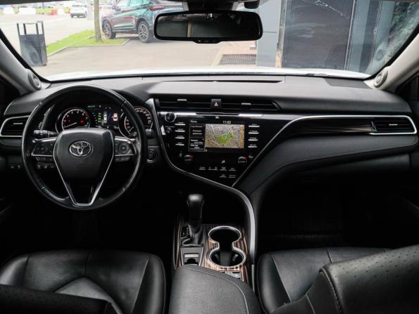 Toyota Camry VIII (XV70) с пробегом 2019 года, цена 2 680 000 рублей, 110073 км, седан, Автокод Объявления