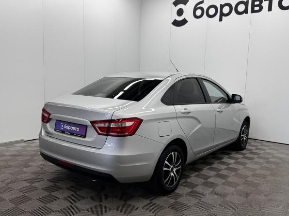 Lada (ВАЗ) Vesta I с пробегом 2018 года, цена 870 000 рублей, 159045 км, седан, Автокод Объявления