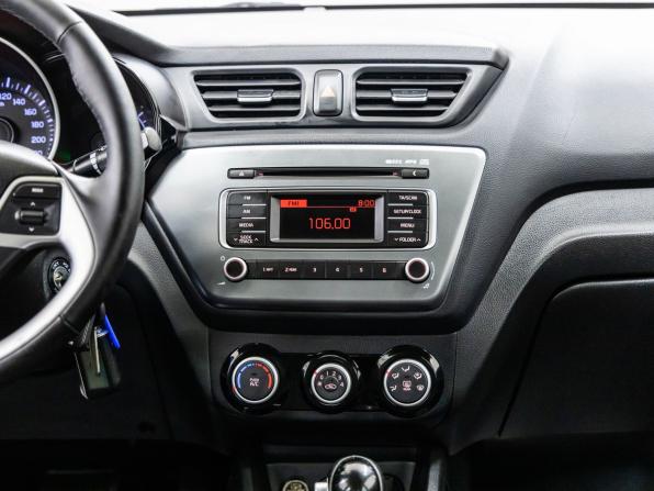 Kia Rio III Рестайлинг с пробегом 2015 года, цена 878 000 рублей, 230739 км, седан, Автокод Объявления