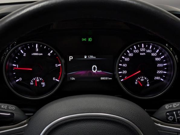 Kia Carnival IV с пробегом 2023 года, цена 4 250 000 рублей, 88000 км, минивэн, Автокод Объявления