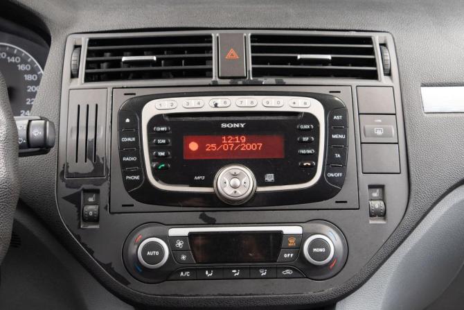 Ford C-MAX I Рестайлинг с пробегом 2007 года, цена 499 000 рублей, 218000 км, компактвэн, Автокод Объявления