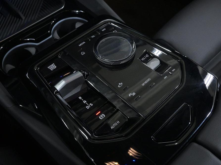 BMW 5 серии VIII (G60/G61/G68) Москва  - изображение 14