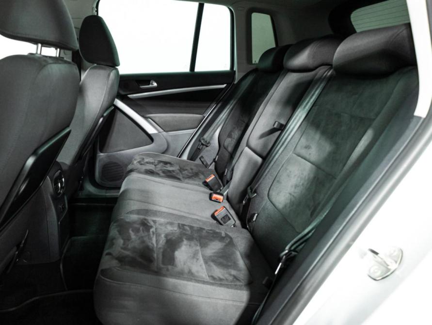 Volkswagen Tiguan I Рестайлинг Санкт-Петербург  - изображение 11