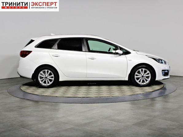 Kia Ceed II Рестайлинг с пробегом 2018 года, цена 1 397 000 рублей, 107021 км, универсал, Автокод Объявления