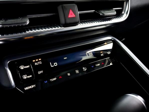 Kia K5 III с пробегом 2022 года, цена 2 840 000 рублей, 68406 км, седан, Автокод Объявления