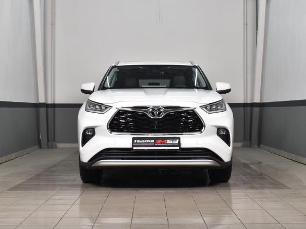Toyota Highlander IV (XU70) с пробегом 2026 года, цена 5 270 995 рублей, 28 км, внедорожник, Автокод Объявления