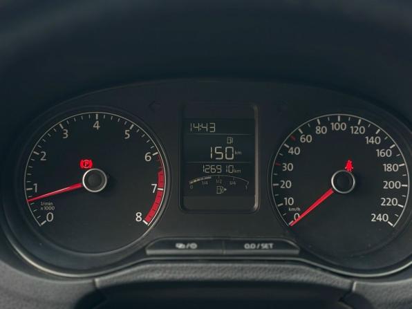 Volkswagen Polo V Рестайлинг с пробегом 2016 года, цена 1 049 000 рублей, 126910 км, седан, Автокод Объявления