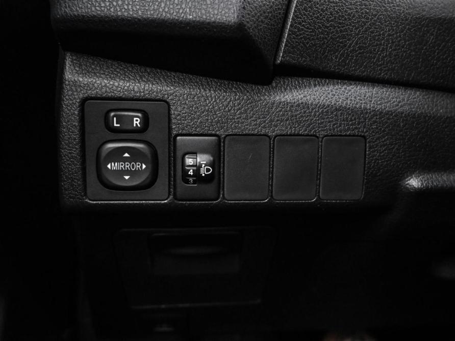 Toyota Corolla XI (E160 E170 E180) Новороссийск  - изображение 17