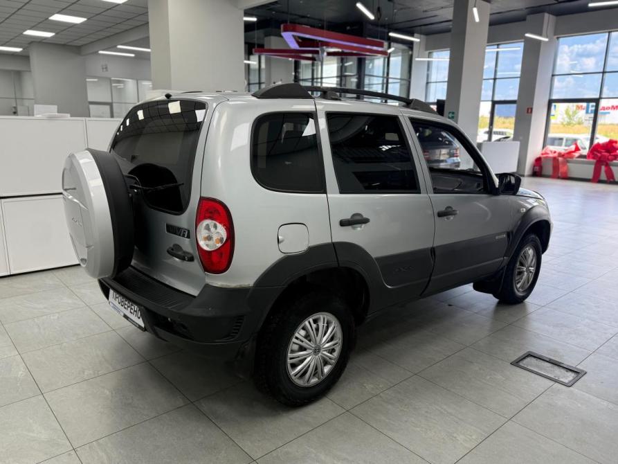 Chevrolet Niva I Рестайлинг Казань  - изображение 5