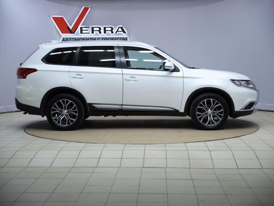 Mitsubishi Outlander III Рестайлинг 2 Уфа  - изображение 4