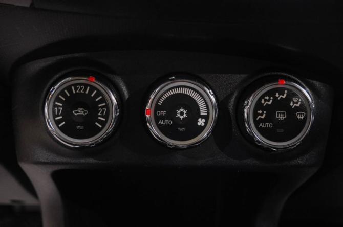 Mitsubishi Outlander II Рестайлинг с пробегом 2011 года, цена 1 449 000 рублей, 242000 км, внедорожник, Автокод Объявления